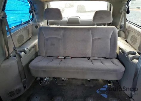 2001 Chrysler Town & Country Lx from USA, damaged, VIN 2C4GP44331R204210